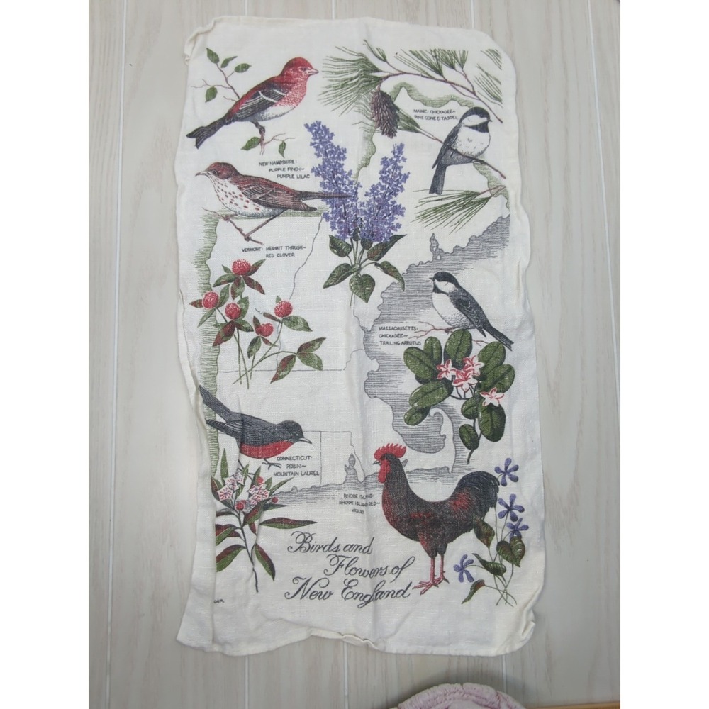 Linen tea towel‎ Birds and Flowers of New England vintage lilacs chickadee finch
